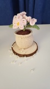 Kwiaty w doniczce na szydełku Niezapominajka mini