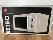 Kuchenka mikrofalowa 700W Bergner