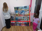 Duzy domek dla lalek