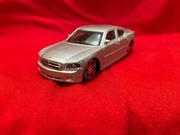 Dodge Charger 2006 skala 1:43 (Burago)