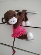 Małpka na szydełku