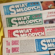 Swiat Młodych  zestaw  gazet komiksy  gazety nierozcinane 