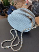 Listonoszka. Malutka i śliczna NOWA