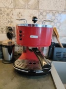 Ekspres kolbowy DeLonghi eco retro 