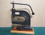 PRL Stara prasa kaletnicza. Lata 60-80 XX w. Zabytek po renowacji. 