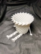 MINI Doniczka z FLEXI nogami w kolorze białym (PLA) - DRUK3D