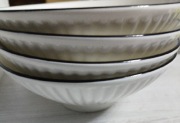 CERAMIC BOWLS  EU-NUTR -8CDLSWW-4 CERAMICZNE PRĄŻKOWANE TALERZE OBIADOWE