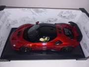 Bburago Ferrari SF90 XX Stradale w skali 1:18 z serii Race&Play