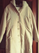 Kozuszek kremowy damski lekki 40 kaptur 