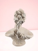 Figura Dekoracyjna - Szeroki Kosz w Stylu Wiklinowym (Doniczka)