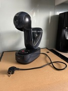 Niebieski ekspres do kawy Nescafe Dolce Gusto Infinissima