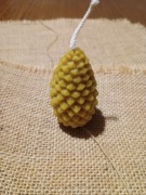 Świeczka z wosku pszczelego - SZYSZKA