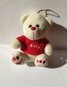 Mały biały miś w czerwonej bluzce maskotka z napisem Baby z zawieszką