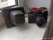 ZENIT TTL z obiektywem Helios 44.
