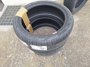 PirelliP-Zero PZ4 245/40 R19