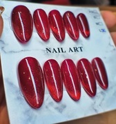 Zestaw Press On Nails Rękodzieło - Cat eye red french. Rozmiar L