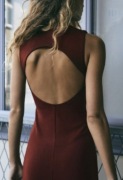 ZARA DOPASOWANA SUKIENKA Z ODKRYTYMI PLECAMI roz. S 36