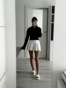 Bluzka w prążki z półgolfem Hanna Schonberg NA-KD