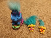 Hasbro TROLLE 2 Figurki + deskorolka