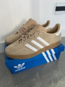 Używane tenisówki damskie adidas gazelle indoor beżowe org 40 2/3