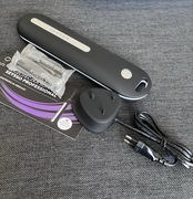 Ładowarka stacjonarna i futerał podróżny