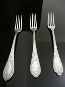 Zestaw 3 widelców obiadowych, przedwojenne plater