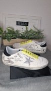 Snackers Golden Goose 