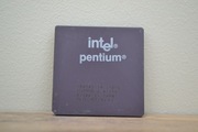 procesor stary retro lata 90-te PENTIUM 150 MHz SY015 Socket7 P54C