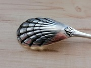 PRZEDWOJENNA ŁYŻECZKA DO CUKRU MUSZELKA WZÓR WARSZAWSKI HEMPEL