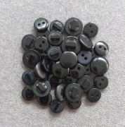 Mix guzików plastikowych czarne okrągłe 40szt