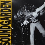 Soundgarden – Louder Than Love      CD  grunge, hard rock   US