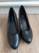 Czarne czółenka graceland 