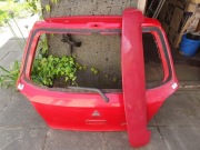 Mitsubishi outlander I klapa tył