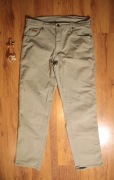 Spodnie Wrangler r. W34 L32 męskie beżowe długie bawełniane 