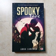Anna Langner "Spooky love"