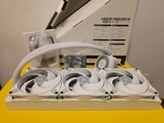 Arctic Liquid Freezer III 420 mm White