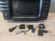 Kostki ISO radia + antena / Mercedes-Benz Comand 220 - E/HEAD