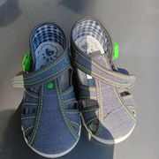 Kapcie/sandały dla chłopaka rozmiar 23