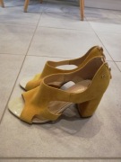 Sandały żółte maccioni r. 39