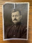 Zdjęcie żołnierza Armii Czerwonej, czapka, wąsy (1292) 