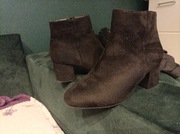 Buty ,botki czarne rozmiar 36