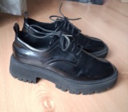 Mokasyny r. 38, dł. 24,5 cm House buty oxfordki