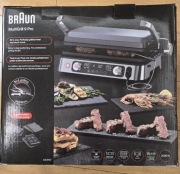 Braun Multigrill 9 pro z płytami do gofrów i termosondą , rzadko używany. 