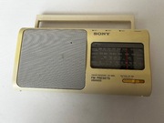 Przenośne radio sieciowo-bateryjne Sony ICF-880L, białe, sprawne, Retro