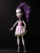 Mattel 2010 Monster High Spectra Vondergeist 