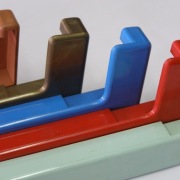 Końcówki parapetowe RAL 7024 350 ABS UV 20kpl (P+L)