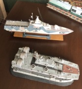 Modele kartonowe, Korweta i poduszkowiec grecki