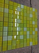 Mozaika szklana 30x30cm mix kolorów żółtych z kostkami stynowymi