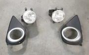 Toyota Yaris III prawa/lewa ramka kratka halogenu+halogen