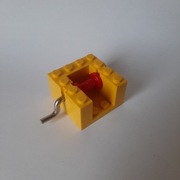 Lego 586c01 String Reel Winch 4 x 4 x 2 with Metal Handle, Red Drum